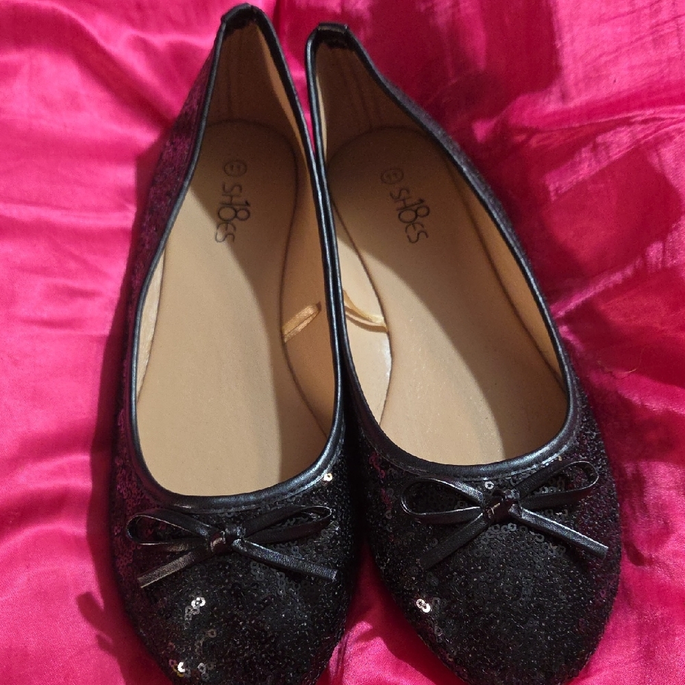 Women’s Black Sequin Ballet Flats with Bow